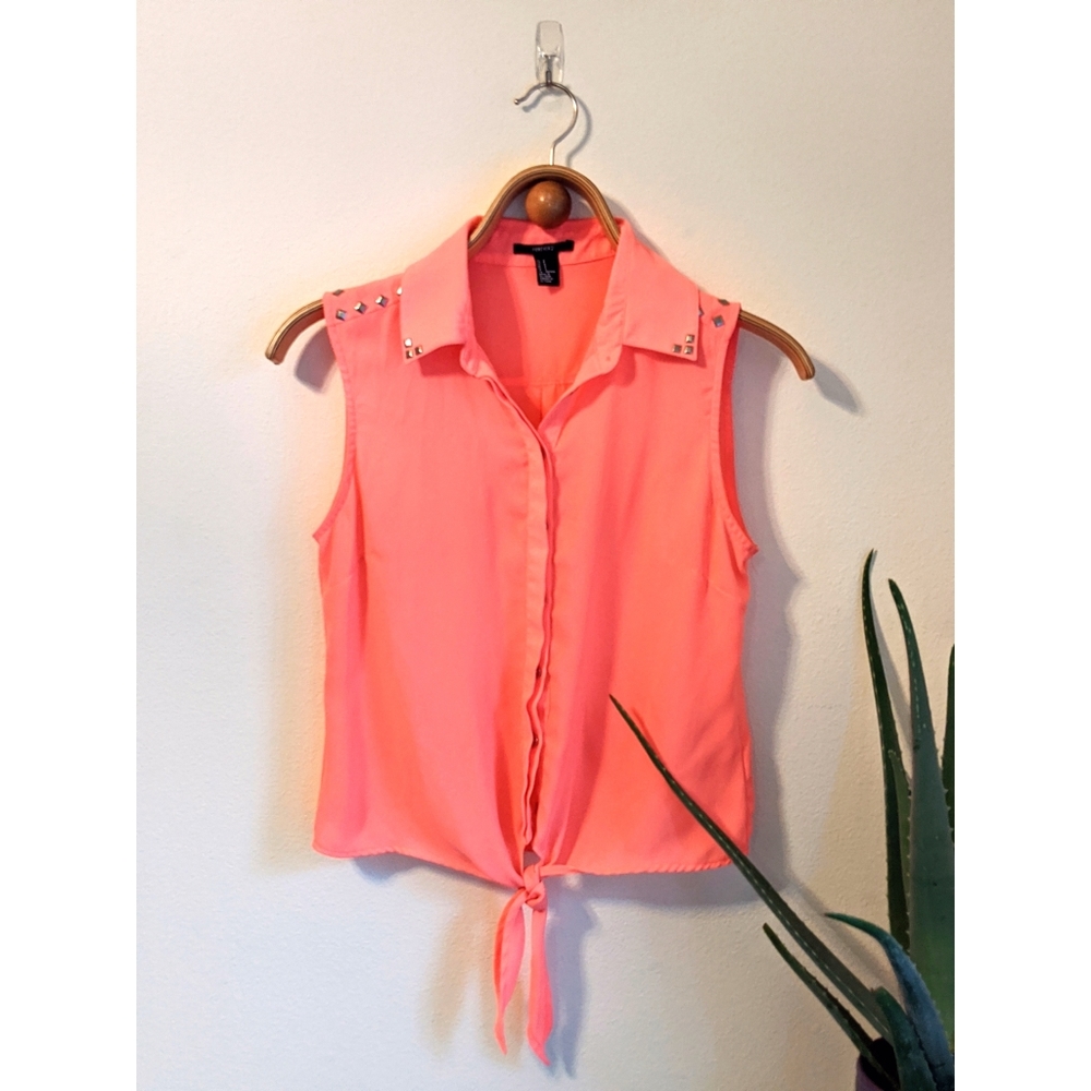 Button up tank